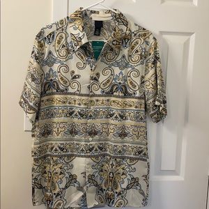 NWT H&M men’s M pattern button down